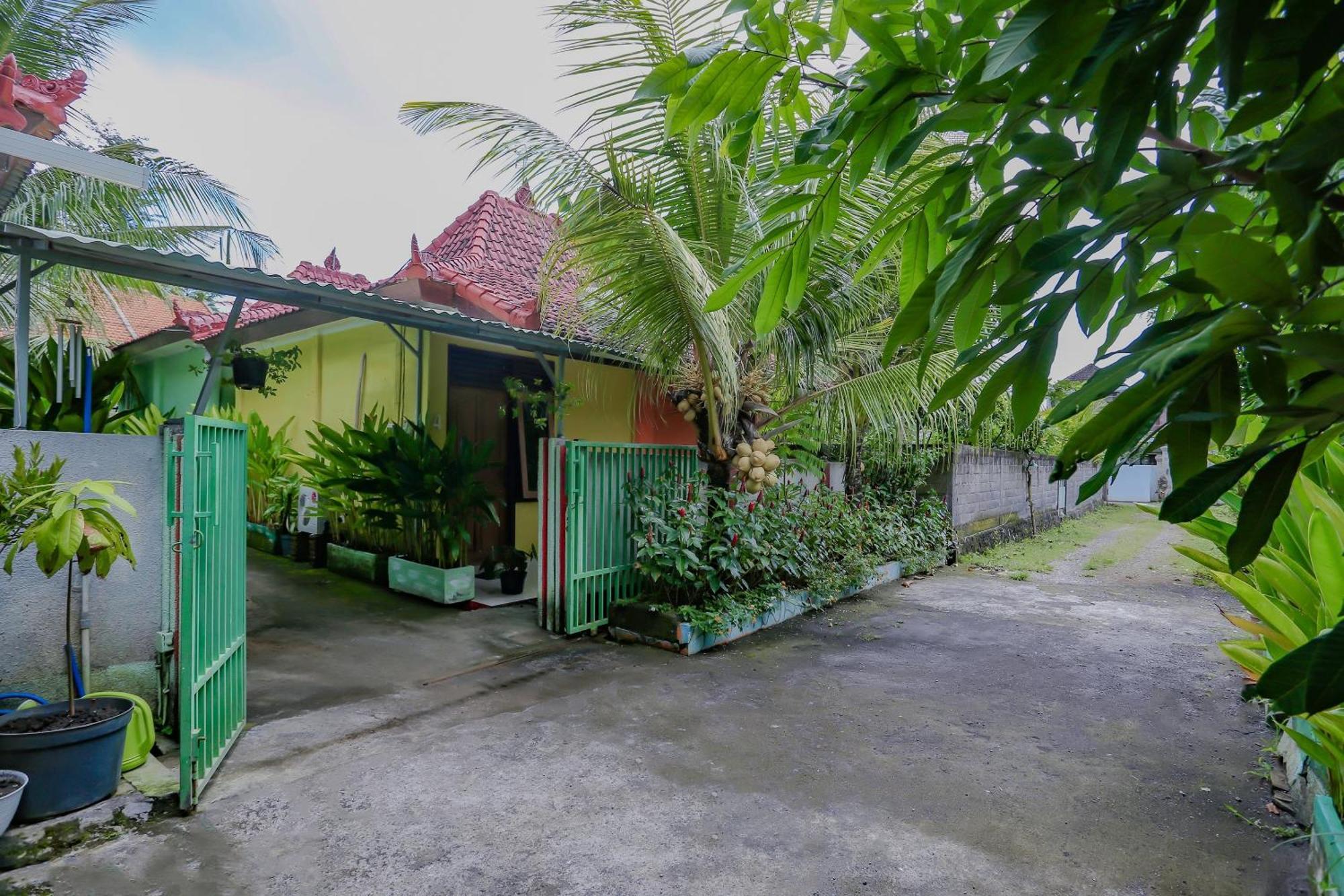 Oyo Life 90301 Hidden Village Uluwatu 金巴兰 外观 照片